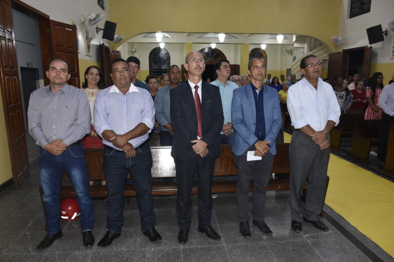 Camacã: Parte 1: 58º aniversário de Camacã:  Missa Solene em Homenagem ao Aniversário da Cidade 
